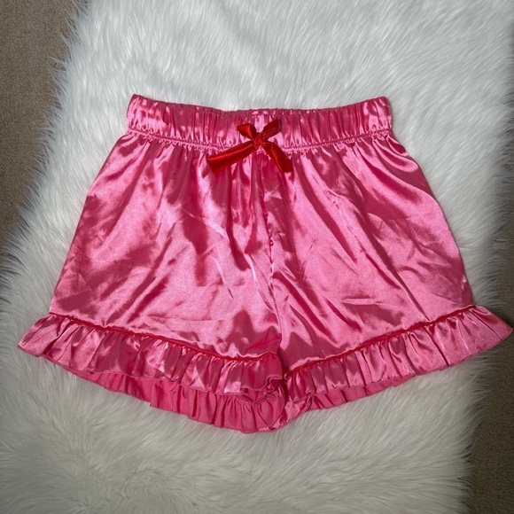 Rampage Pink Satin Ruffle Shorts with Red Bow Large - Picture 5 of 5